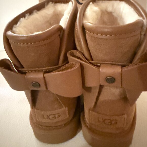 NIB UGGS AUSTRALIA UGG ULTRA MINI BAILEY LEATHER BOOTS SIZE 8 CHESTNUT - Picture 7 of 9